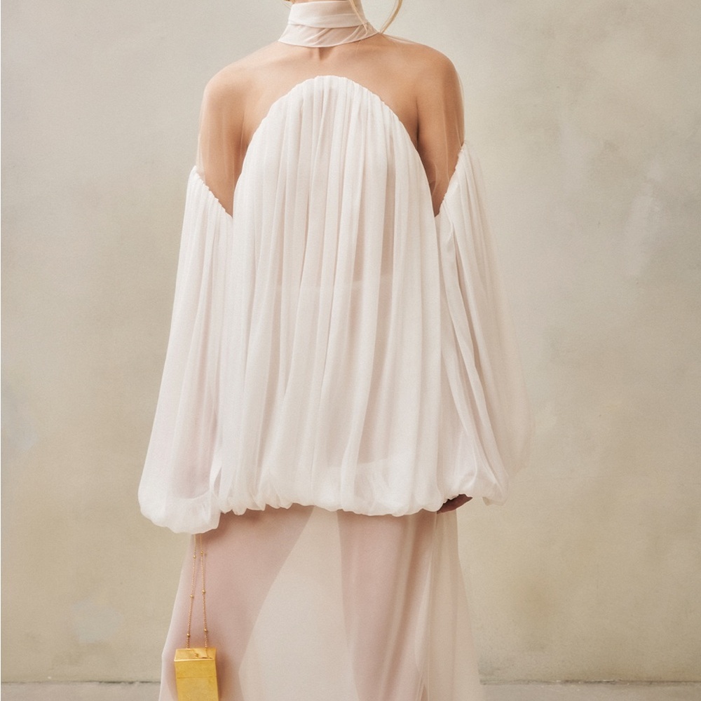 DATT OFFICIAL MOON GOWN NEVER WORN. - Picture 4 of 6